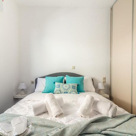 Sophia'S Comfortable Home With A Private Backyard Gazi Экстерьер фото
