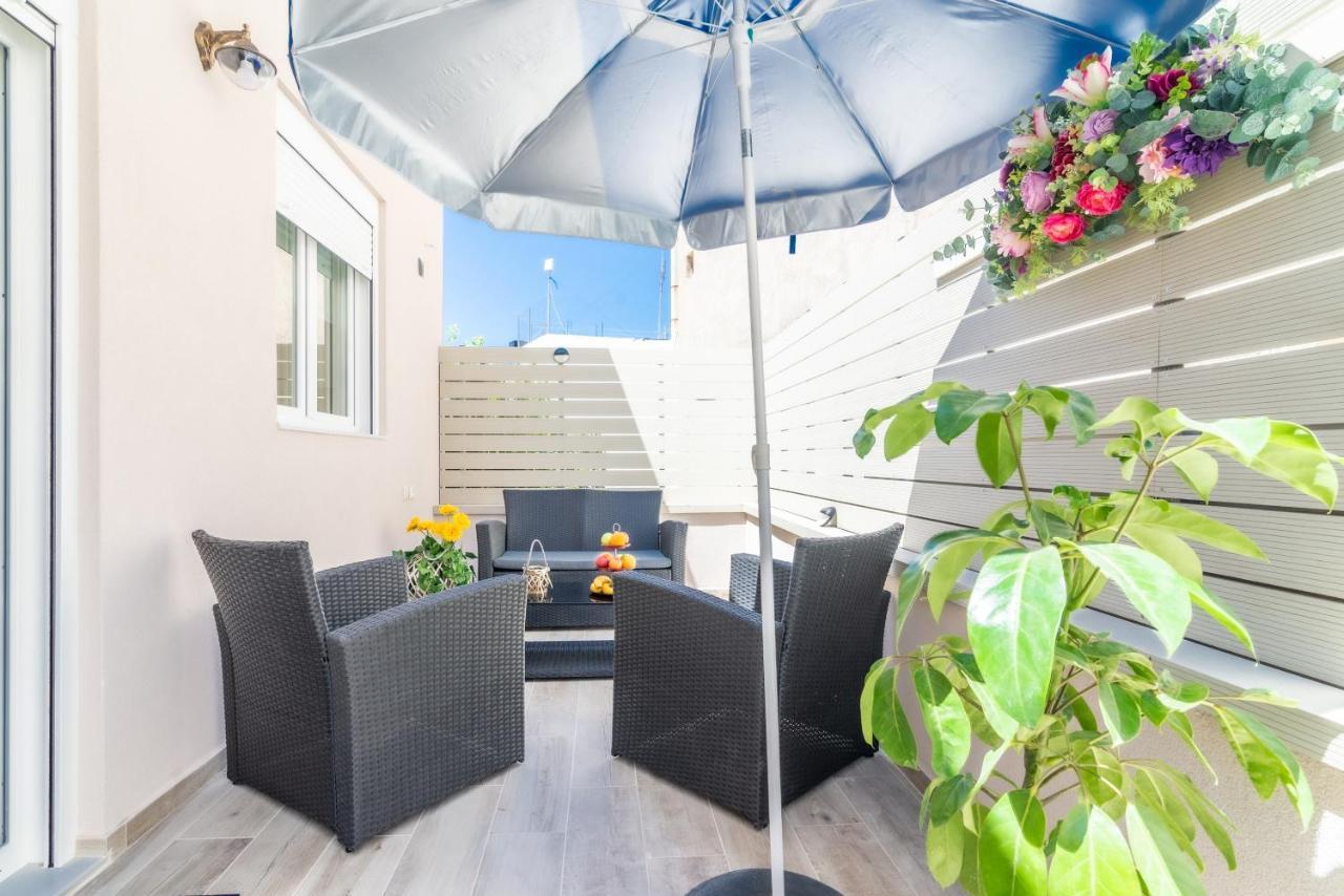 Sophia'S Comfortable Home With A Private Backyard Gazi Экстерьер фото